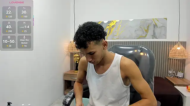 JDWhite18 online show from May 9, 2026, 4:39 am