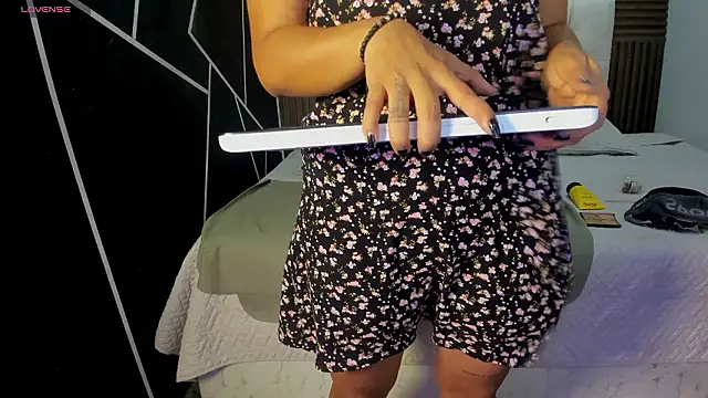 shaden  online show from March 18, 2026, 10:02 pm