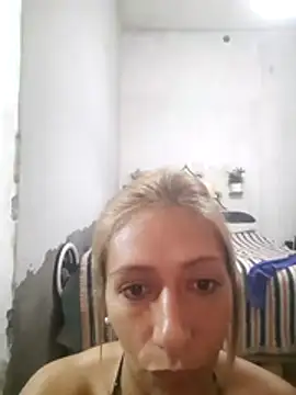 Snapshot of pituromi chatting on May 26, 2026, 1:56 am pituromi online show from May 26, 2026, 1:56 am