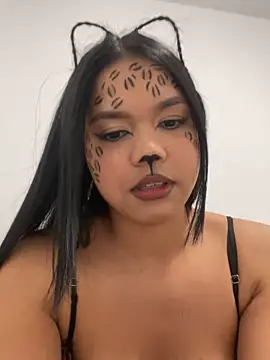 Miaspark25 online show from February 16, 2026, 6:04 pm