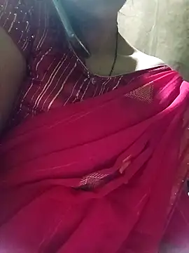 Royal hotti0011 online show from March 20, 2026, 5:18 pm