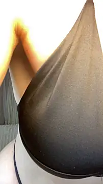 Snapshot of Lissy_Liss chatting on April 20, 2026, 5:26 pm Lissy Liss online show from April 20, 2026, 5:26 pm