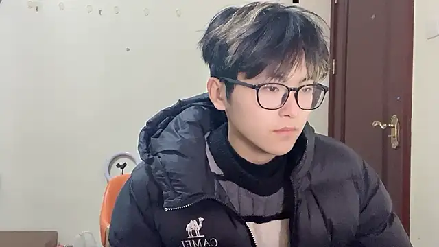 zijunzbzs online show from February 4, 2026, 10:32 am