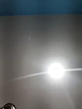 safadoo31 online show from February 13, 2026, 6:31 am