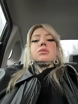 Snapshot of Chiibi chatting on March 16, 2026, 12:20 pm Chiibi online show from March 16, 2026, 12:20 pm