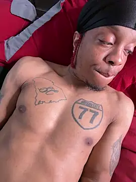 Snapshot of Suavea757 chatting on February 6, 2026, 12:52 pm Suavea757 online show from February 6, 2026, 12:52 pm