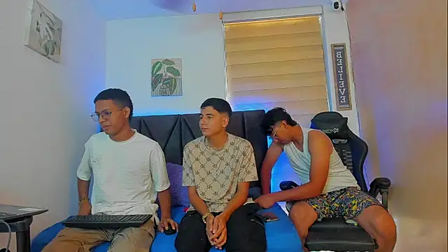 StellayDrake online show from February 26, 2026, 1:32 pm