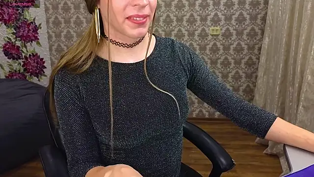 Anna inHear online show from July 28, 2026, 8:45 pm