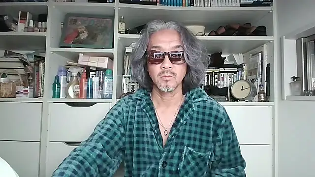 MtaS1 online show from March 15, 2026, 2:56 pm