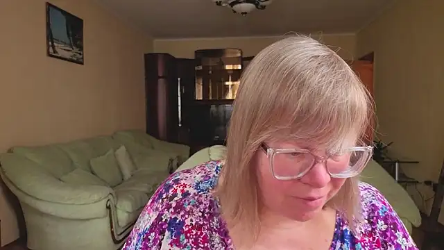 Emma Eclipsee online show from February 9, 2026, 7:34 am