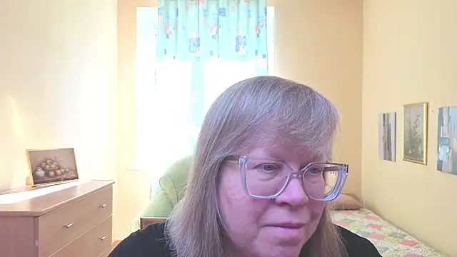 Emma Eclipsee online show from March 11, 2026, 11:16 am