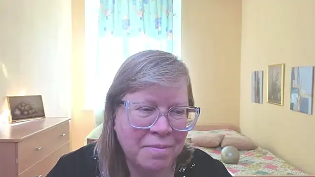 Emma Eclipsee online show from March 15, 2026, 11:05 am