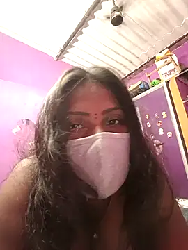 Snapshot of Tamil_Hot_Nisha chatting on April 4, 2026, 4:44 am Tamil Hot Nisha online show from April 4, 2026, 4:44 am