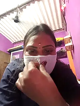 Snapshot of Tamil_Hot_Nisha chatting on April 5, 2026, 5:48 am Tamil Hot Nisha online show from April 5, 2026, 5:48 am