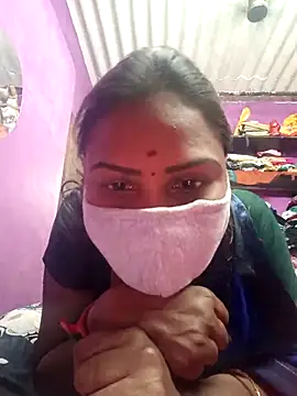 Snapshot of Tamil_Hot_Nisha chatting on April 24, 2026, 7:16 pm Tamil Hot Nisha online show from April 24, 2026, 7:16 pm