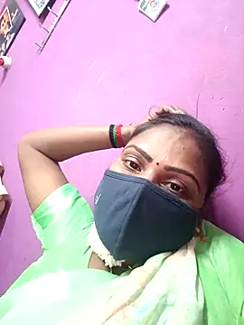 Snapshot of Tamil_Hot_Nisha chatting on May 3, 2026, 6:14 pm Tamil Hot Nisha online show from May 3, 2026, 6:14 pm