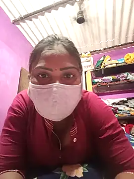 Snapshot of Tamil_Hot_Nisha chatting on May 9, 2026, 6:51 am Tamil Hot Nisha online show from May 9, 2026, 6:51 am