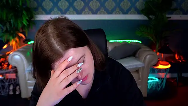 KristiFoxy online show from April 29, 2026, 2:59 am
