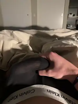 Robertocavall online show from February 8, 2026, 8:40 am