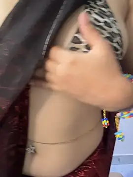 Hot Bhavi  online show from May 10, 2026, 7:08 pm