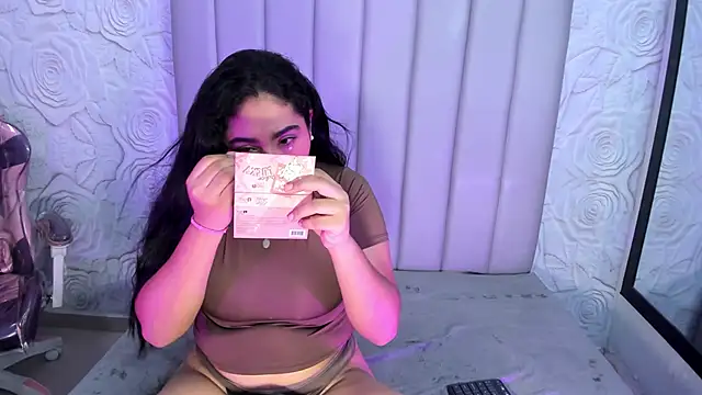 Lya dubois  online show from February 21, 2026, 2:07 pm