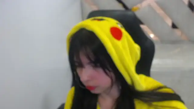 elizabeth t  online show from February 21, 2026, 3:07 am