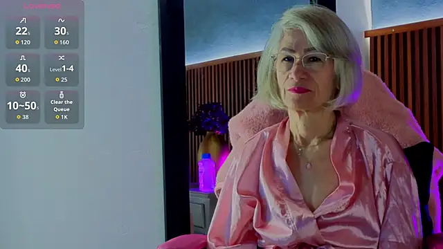 miss monserrate01 online show from June 11, 2026, 12:58 pm