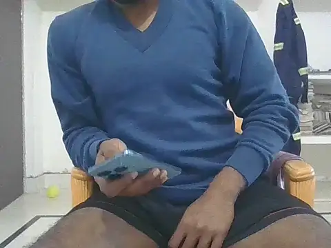 veeeer1239 online show from February 3, 2026, 5:05 am