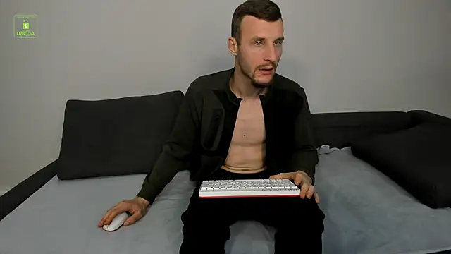 Deymond Russo online show from February 7, 2026, 10:35 pm