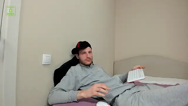 Deymond Russo online show from February 17, 2026, 12:23 pm