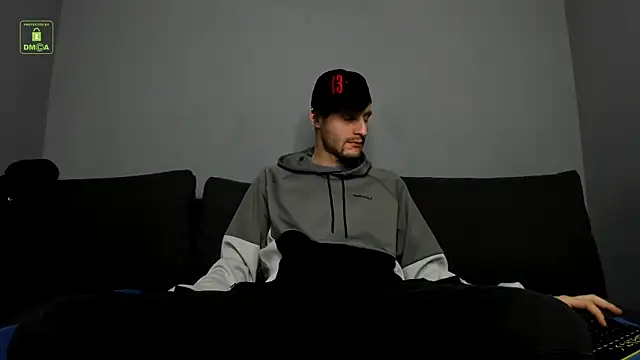 Deymond Russo online show from February 25, 2026, 12:37 pm