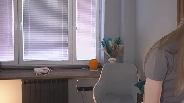 FranciscaGaring online show from March 19, 2026, 7:12 am