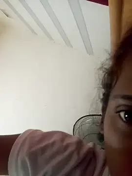 loveofpetitegirls34 online show from March 17, 2026, 6:39 am