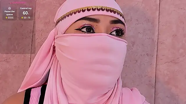 fatimarab   online show from May 12, 2026, 3:47 am