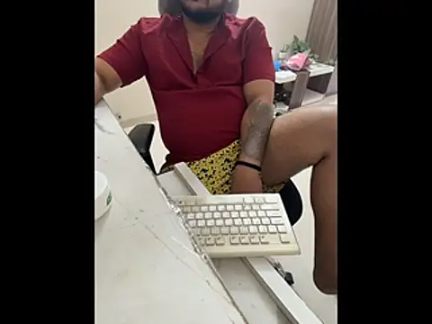 Rah0091 online show from March 5, 2026, 7:48 am