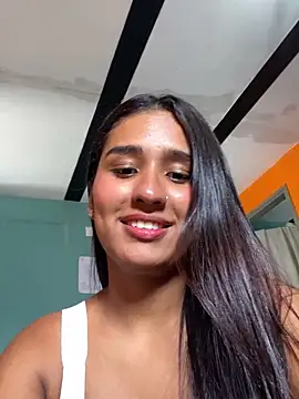 Naty-suprema online show from February 9, 2026, 4:44 pm