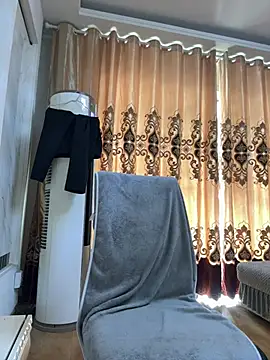 LXR77887 online show from February 13, 2026, 5:36 am