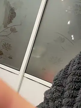 LXR77887 online show from February 23, 2026, 8:39 pm