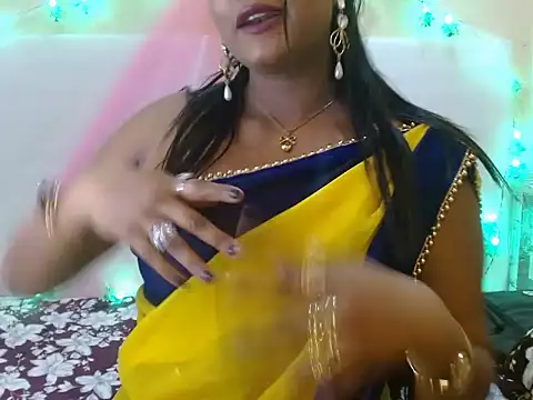 Snapshot of LIZNA_0 chatting on February 24, 2026, 6:17 pm LIZNA 0 online show from February 24, 2026, 6:17 pm