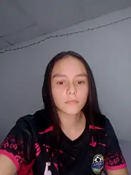 lexiyan26 online show from February 4, 2026, 7:31 pm