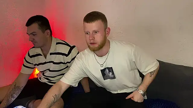 Snapshot of Adam_ice chatting on April 8, 2026, 6:19 pm Adam ice online show from April 8, 2026, 6:19 pm