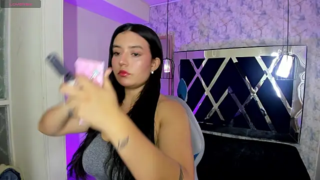 Miss Scarlett22 online show from March 6, 2026, 12:01 pm