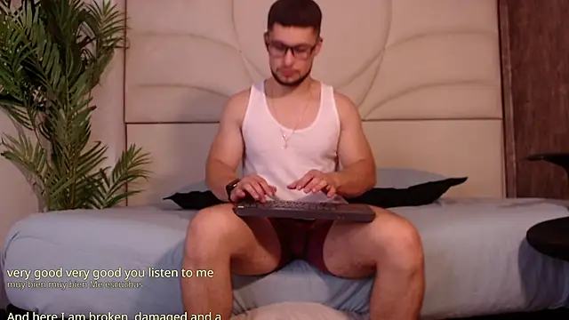 valenssio moretti online show from March 31, 2026, 3:52 am