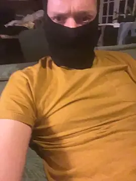 Kylxxx8 online show from February 2, 2026, 10:19 pm