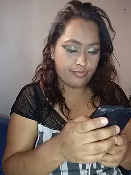 lilibetth online show from June 15, 2026, 9:17 pm