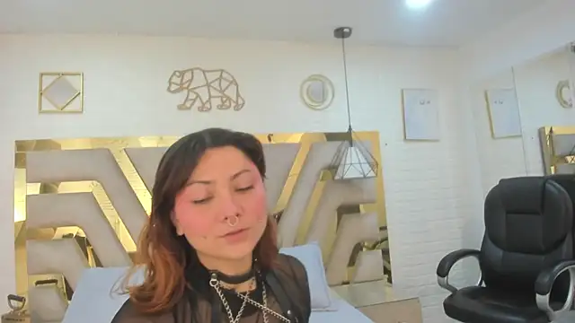 Goldentemptation  online show from April 30, 2026, 1:28 pm