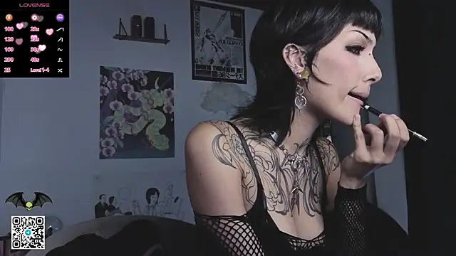 poison dafne online show from July 4, 2026, 7:31 pm
