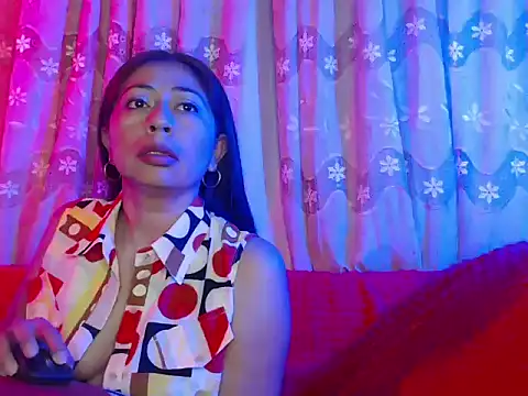 Medusa Smith1 online show from February 5, 2026, 11:48 am