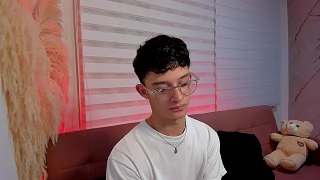 Patrick Howland  online show from February 27, 2026, 3:39 am