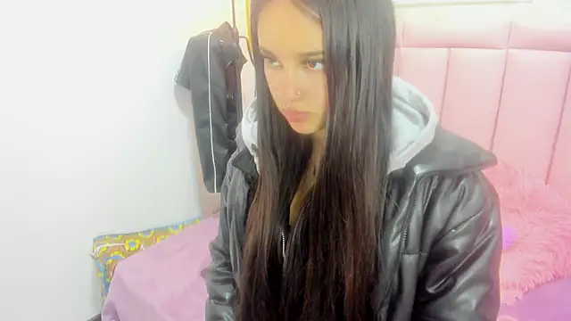 Raven love online show from April 27, 2026, 6:06 pm
